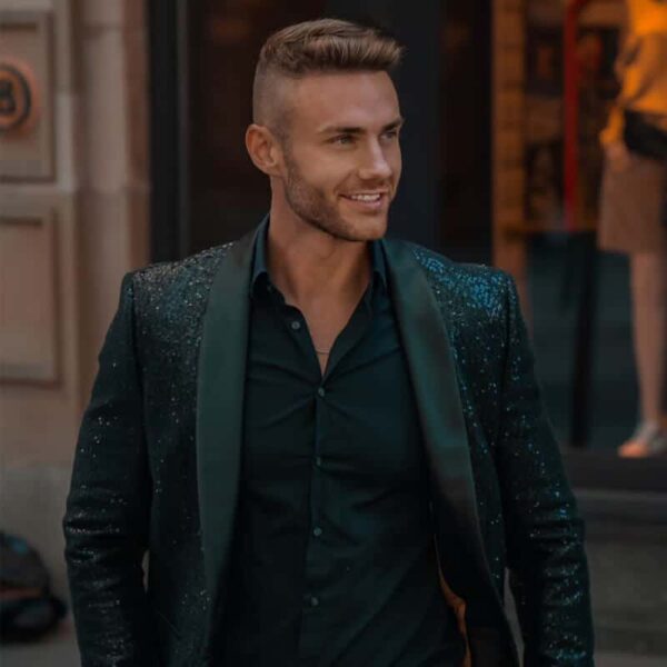 Julien - Image 2